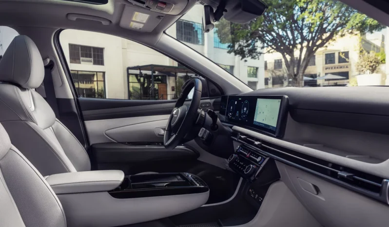 
								Nueva Tucson Híbrida full									