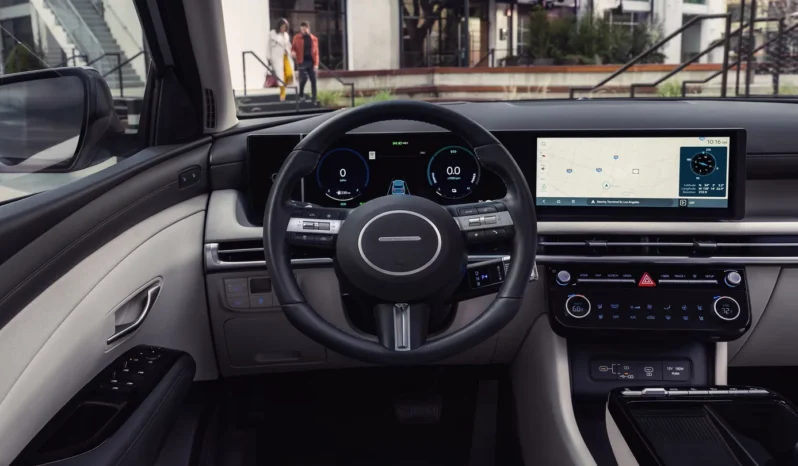 
								Nueva Tucson Híbrida full									