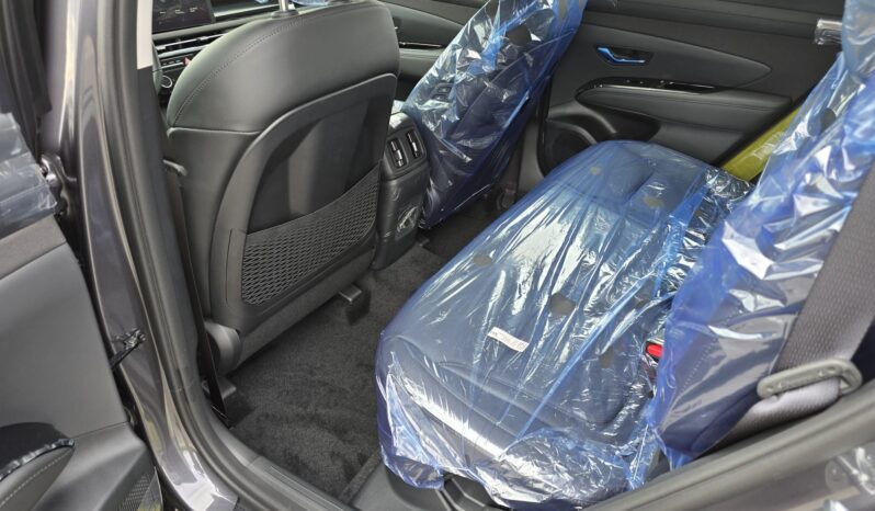 
								Nueva Tucson Híbrida full									