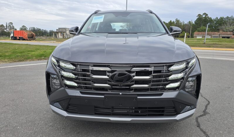 
								Nueva Tucson Híbrida full									