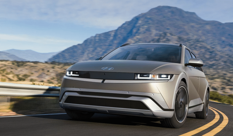 
								IONIQ full									