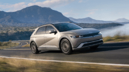 
										IONIQ full									