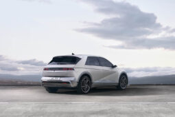 
										IONIQ full									