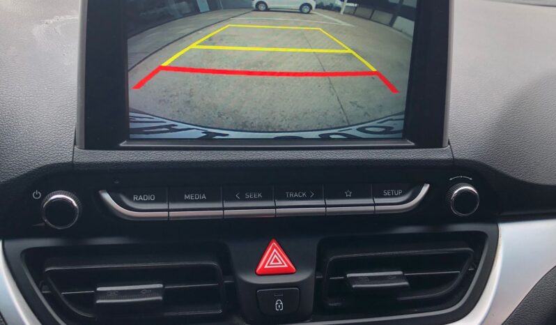 
								Hyundai HB20 1.0 Premium full									