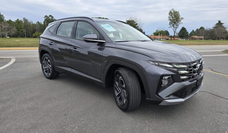 
								Nueva Tucson Híbrida full									