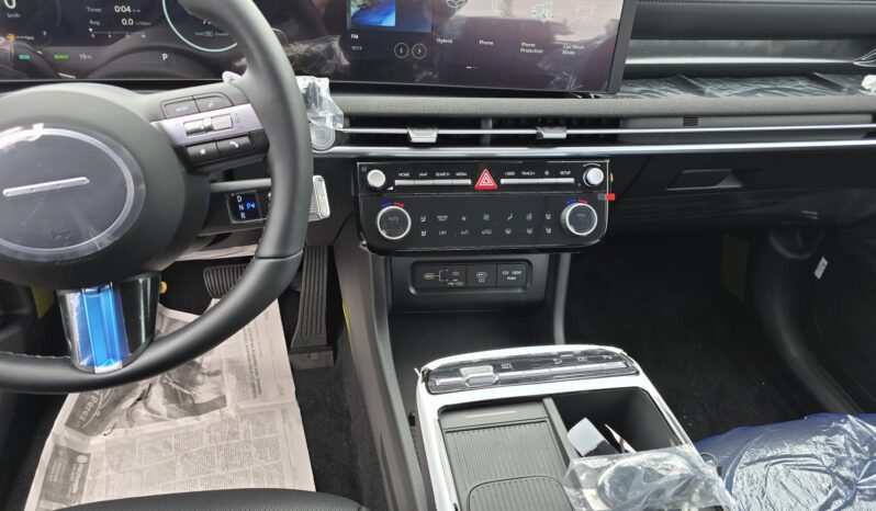 
								Nueva Tucson Híbrida full									