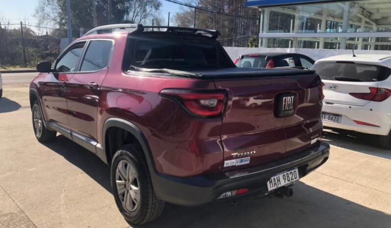 
								FIAT TORO FREEDOM 1.8 AT6 full									
