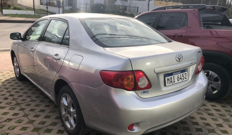 
								Toyota Corolla full									