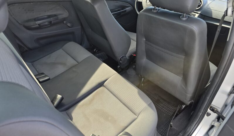 
								Volkswagen Gol G5 full									
