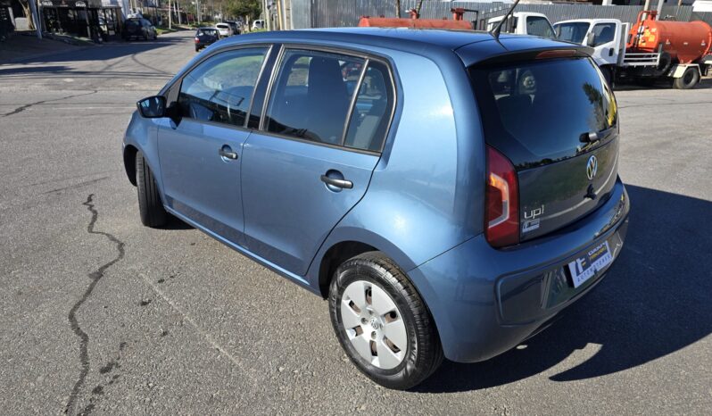 
								Volkswagen UP full									