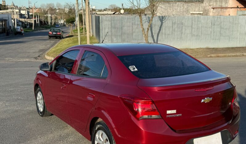 
								Chevrolet Prisma LT full									