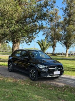 
										Mercedes Benz GLA180 full									