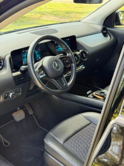 
										Mercedes Benz GLA180 full									