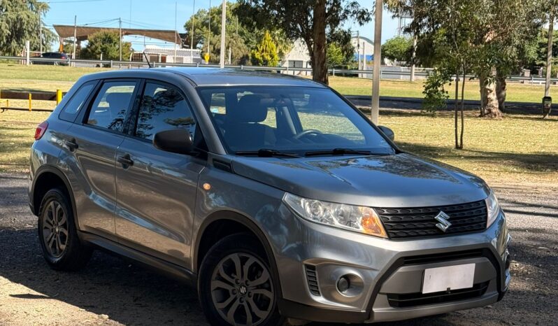
								Suzuki Vitara 1.6 MT 2017 full									