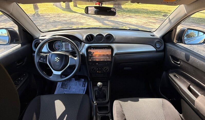 
								Suzuki Vitara 1.6 MT 2017 full									