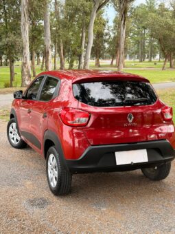 
										Renault Kwid full									