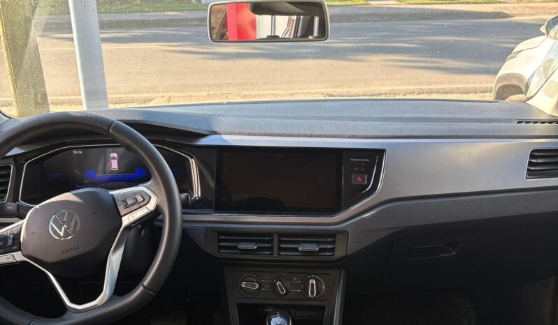 
								Volkswagen Nivus Comfortline AT full									