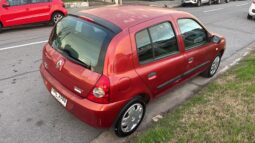 
										Renault Clio (OPORTUNIDAD) full									